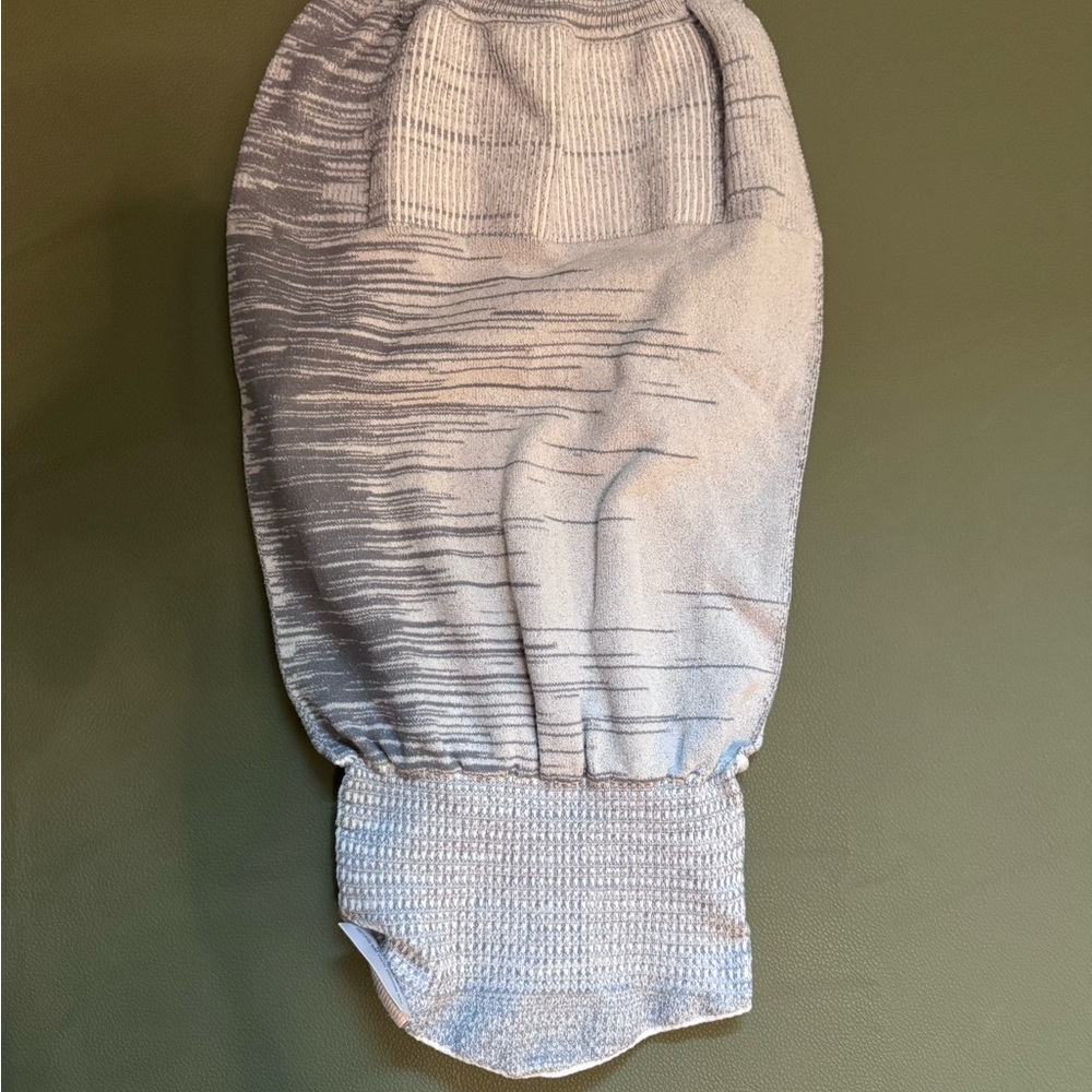 Swaddelini grey swaddle sleep sack size small